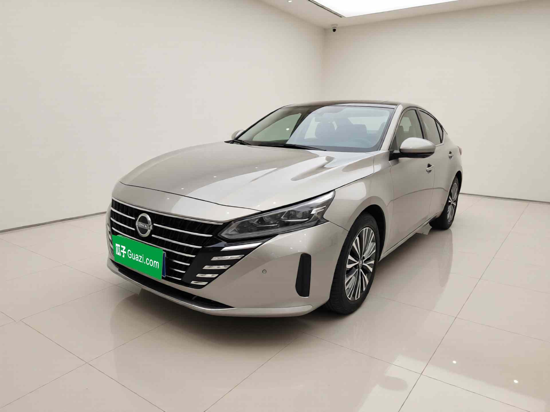 日产 天籁 2022款 2.0L XL-Upr 优享版(2)