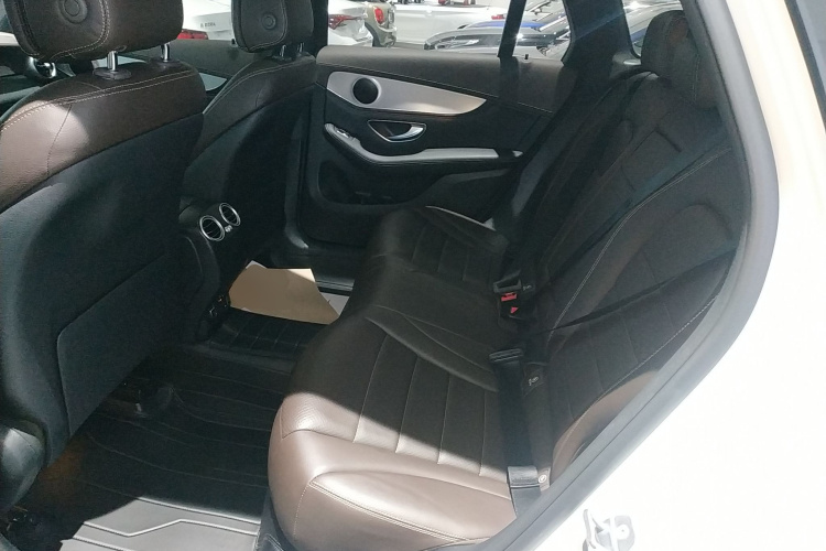 奔驰GLC 2019款 GLC 200 L 4MATIC中控内饰21