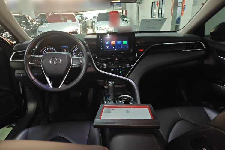 丰田 凯美瑞 2023款 2.0GVP 领先版中控内饰12