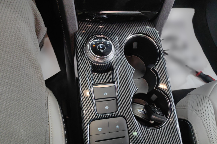 福特 锐际 2020款 EcoBoost 245 两驱耀享款局部细节18