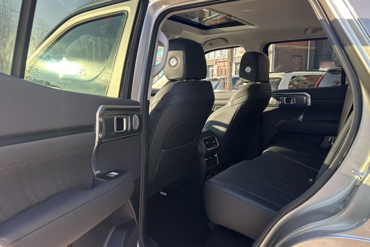 坦克400 2025款 2.4T 柴油版局部细节23