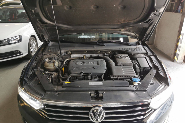 大众 迈腾 2017款 330TSI DSG 尊贵型局部细节24