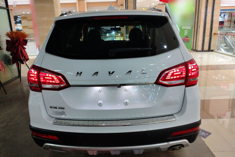 哈弗H6 2019款 运动版 1.5T 手动两驱精英型 国VI车身外观6