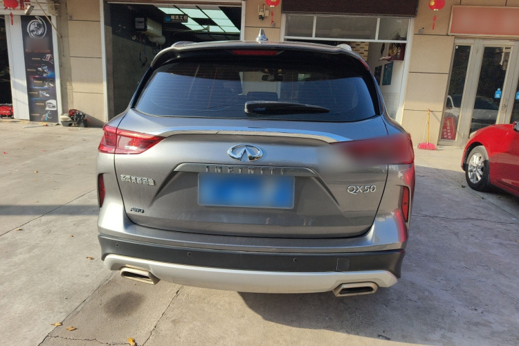英菲尼迪QX50 2018款 2.0T 四驱菁英版车身外观6