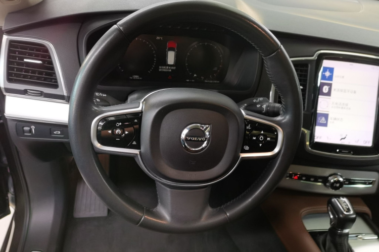 沃尔沃XC90 2019款 T5 智逸版 7座 国V中控内饰13