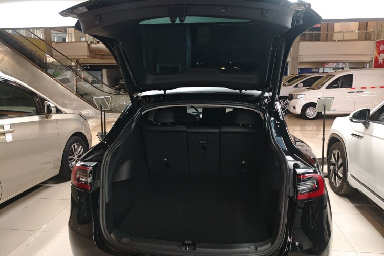 特斯拉 Model Y 2022款 改款 后轮驱动版局部细节23