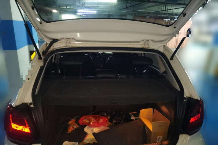 大众 Polo 2016款 1.6L 自动舒适型局部细节23