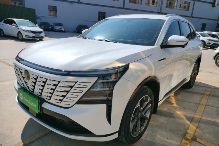 长安CS75 PLUS 2025款 第四代 1.5T 新蓝鲸 智慧尊享型车身外观1