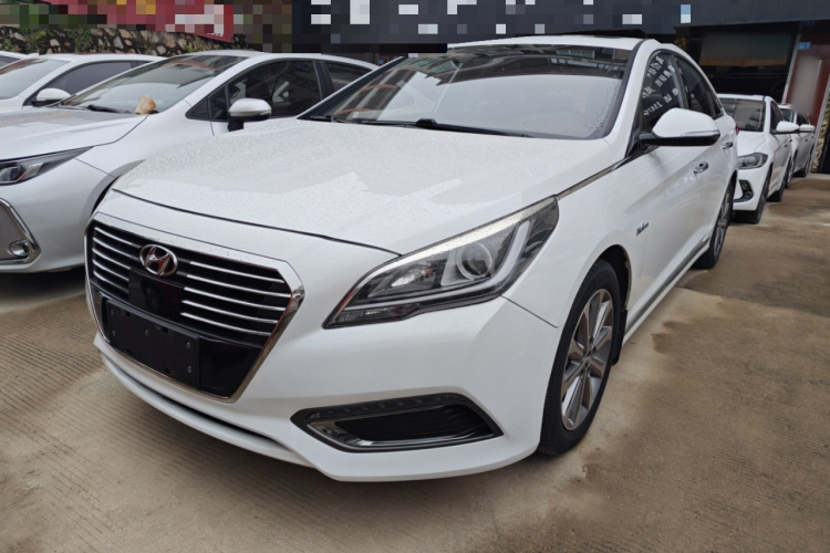 现代 索纳塔 2017款 1.6T GLS智能型车身外观1