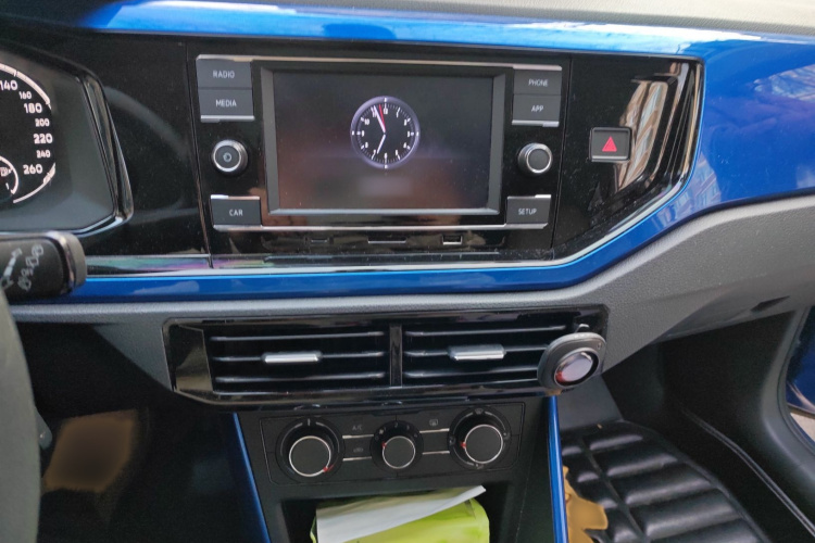 大众 Polo 2019款 Plus 1.5L 自动炫彩科技版局部细节16