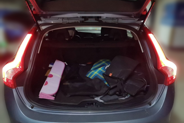 沃尔沃V60 2017款 T5 智逸版 国V局部细节23