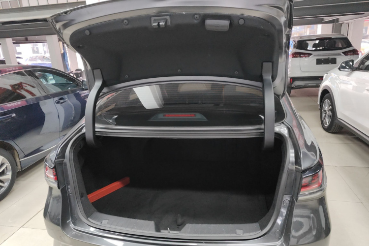 长安 锐程PLUS 2023款 1.5T DCT领悦型机舱底盘23