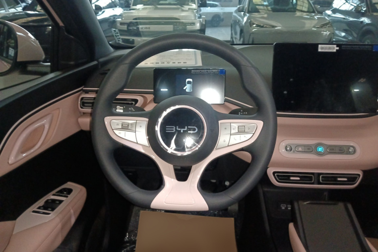 比亚迪 海鸥 2025款 智驾版 305km 活力版中控内饰13