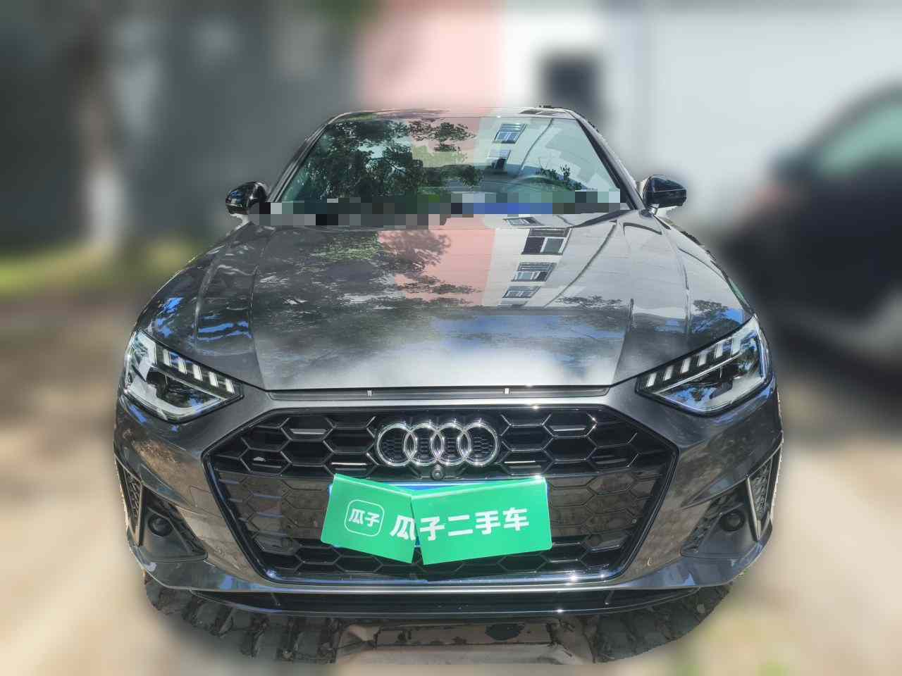 奥迪A4L 2023款 40 TFSI 豪华动感型(1)