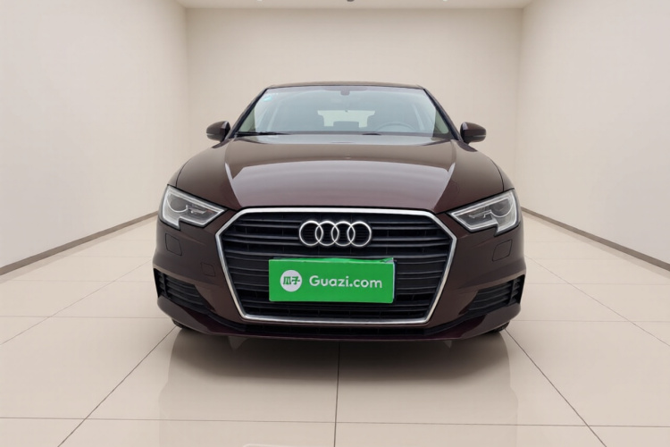 奥迪A3 2017款 Sportback 35 TFSI 进取型车身外观2