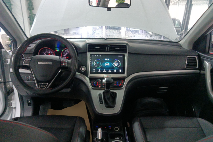 哈弗M6 2018款 改款 1.5T DCT两驱精英型中控内饰12