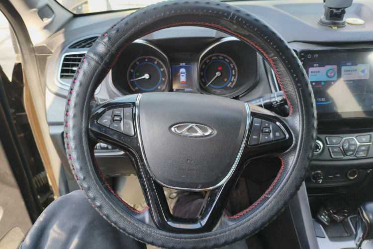 奇瑞 瑞虎5 2016款 2.0L CVT家悦版中控内饰13