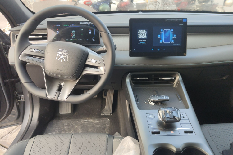 比亚迪 秦PLUS 2025款 DM-i 智驾版 55KM领先型中控内饰12