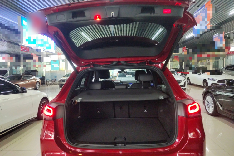 奔驰GLA 2020款 GLA 200机舱底盘23