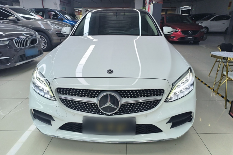 奔驰C级 2021款 C 200 L 时尚型运动版车身外观2