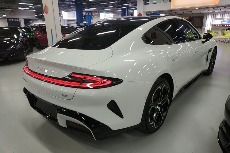 小米汽车 小米SU7 2024款 后驱超长续航高阶智驾Pro版车身外观7