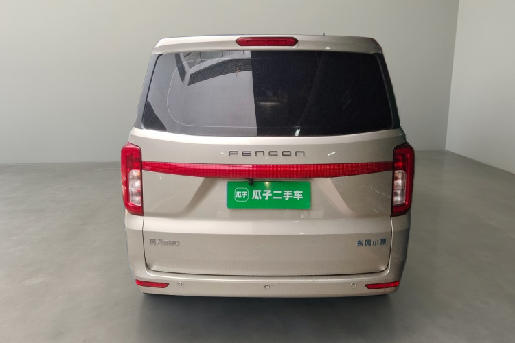 东风风光 风光380 2022款 1.5L 舒适型客车(钢板弹簧)5座车身外观6