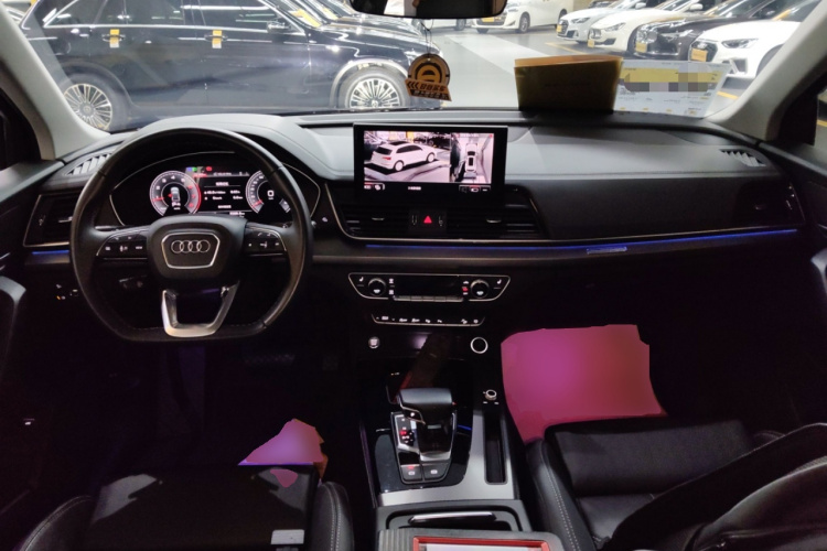奥迪Q5L 2022款 改款 40T 豪华动感型中控内饰12