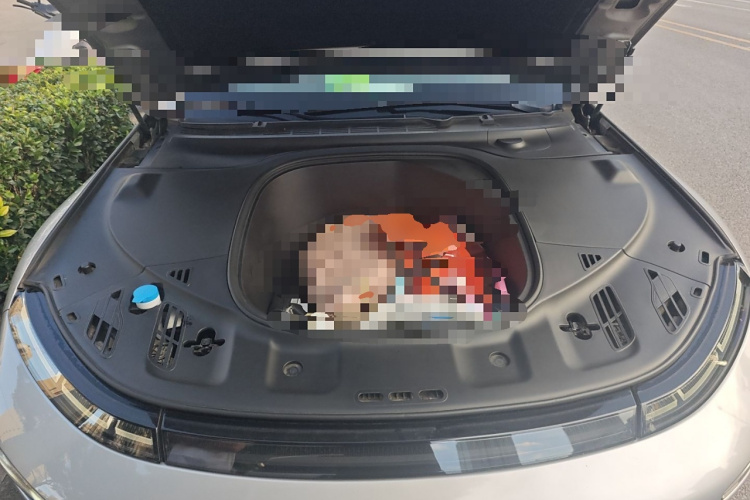 小鹏P7 2022款 480E局部细节24