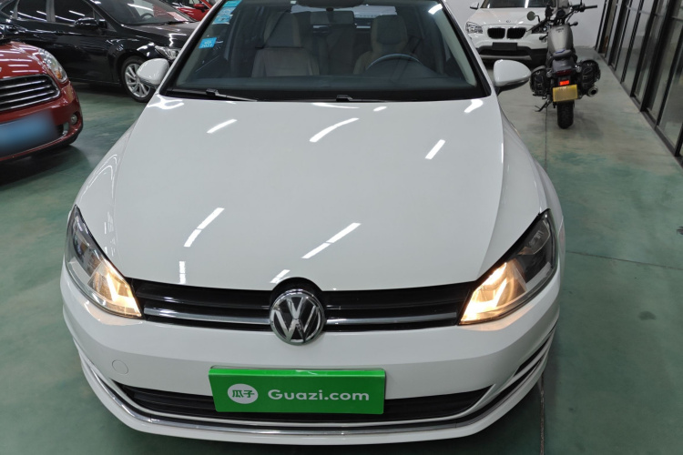 大众 高尔夫 2015款 1.4TSI 自动舒适型车身外观2