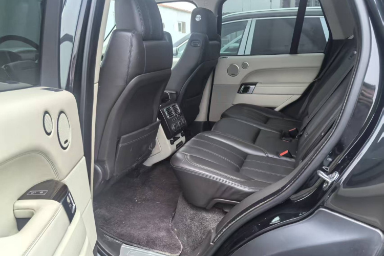 路虎 揽胜 2016款 3.0 SC V6 Vogue中控内饰7002