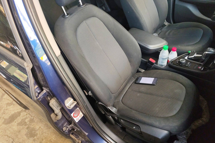 宝马2系旅行车 2016款 218i 领先型中控内饰41