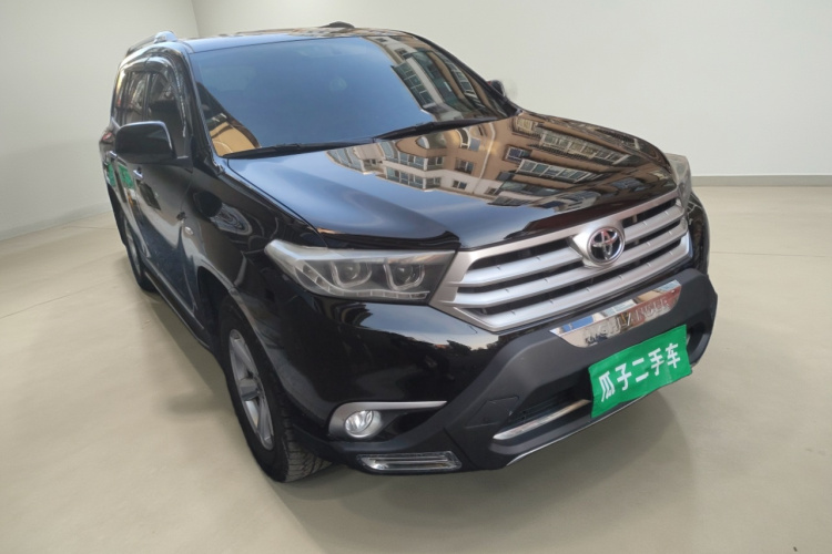 丰田 汉兰达 2013款  2.7L 两驱5座紫金版车身外观3