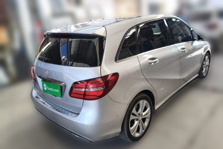 奔驰B级 2015款 B 200 时尚型车身外观6005