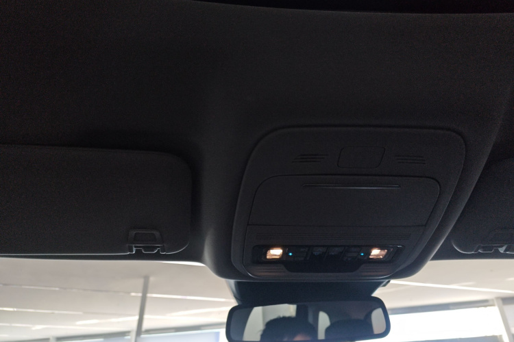 福特 2025款 锐界L 2.0T EcoBoost E混动四驱七座至尊型中控内饰22