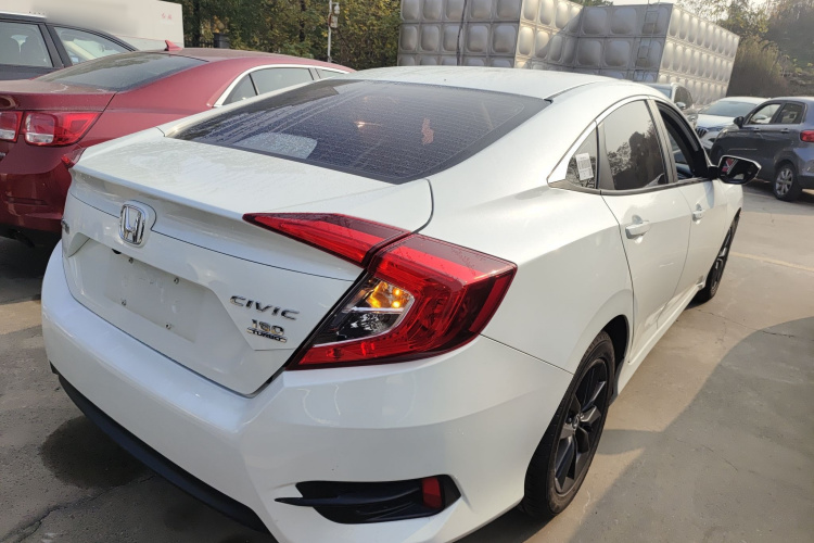 本田 思域 2019款 180TURBO CVT尚擎版 国VI车身外观6005