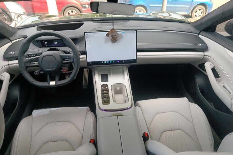 小米汽车 小米SU7 2024款 四驱Max创始版中控内饰7002