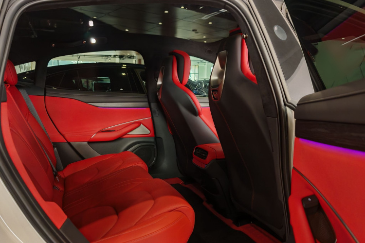 小米汽车 小米SU7 2024款 四驱超长续航高阶智驾Max版中控内饰7006