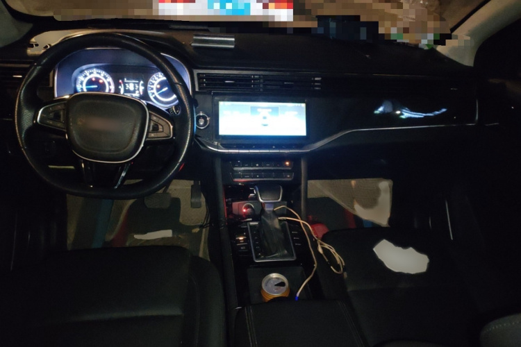 中国重汽VGV VGV U70 2020款 1.5T 自动智享精英版 7座中控内饰7002