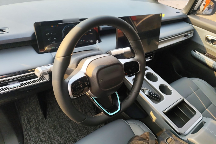 埃安 AION Y 2023款 Plus 510 智领版中控内饰13