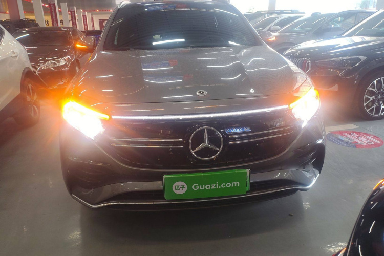 奔驰EQA 2022款 EQA 300 4MATIC 首发特别版车身外观6001