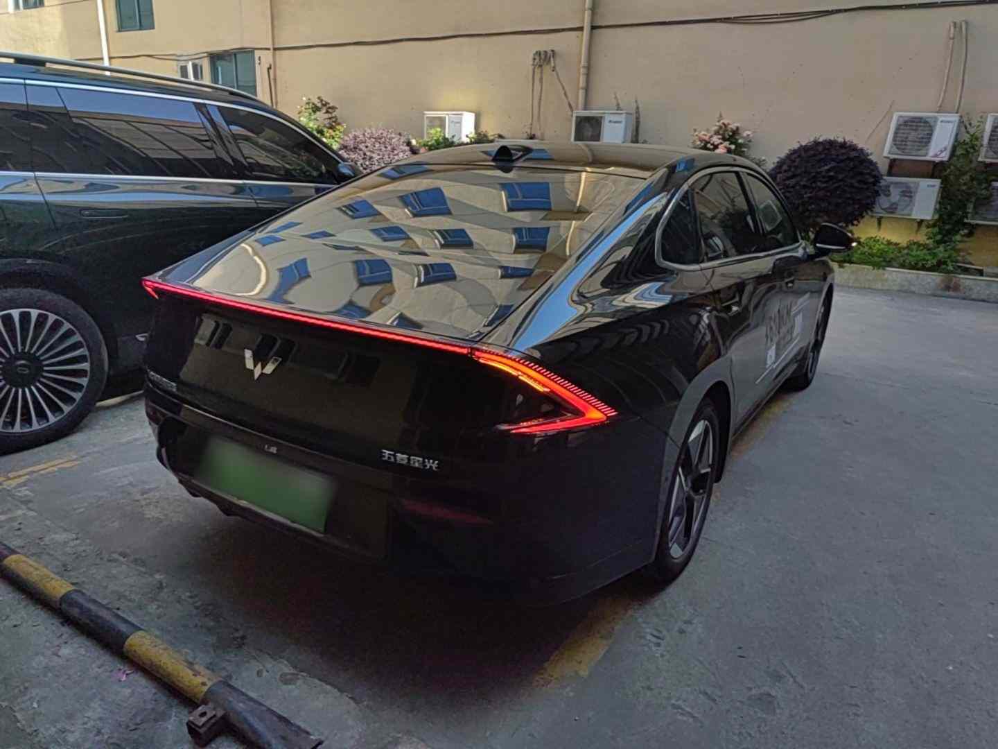 五菱汽车 五菱星光 2025款 610km 智能旗舰型(4)