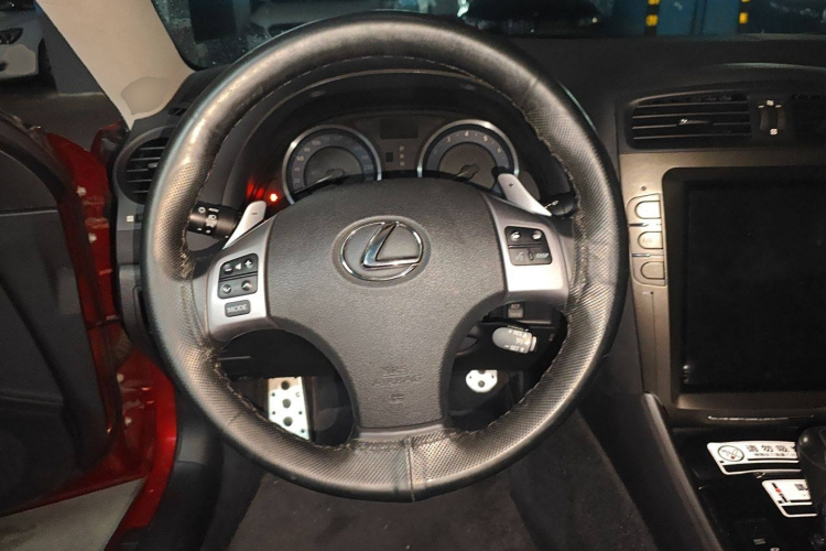 雷克萨斯IS 2011款 250 运动版局部细节13