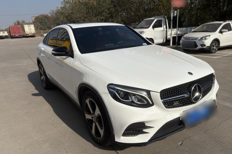 奔驰GLC轿跑 2017款 GLC 200 4MATIC 轿跑SUV车身外观6004