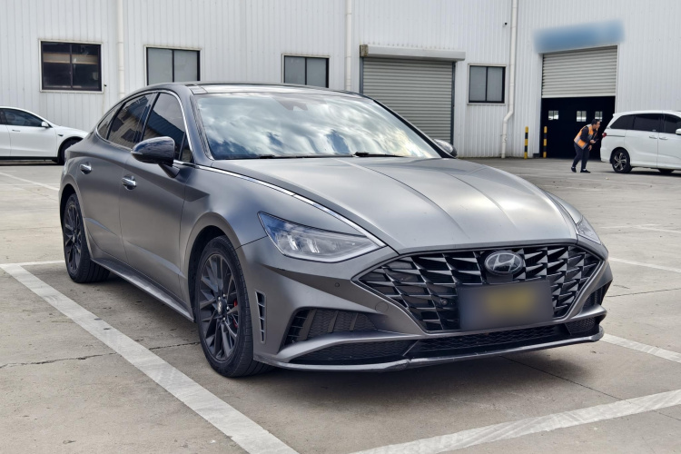 现代 索纳塔 2022款 270TGDi DCT 20周年纪念款车身外观6002