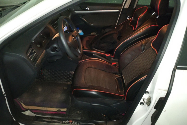 大众 2019款 朗逸启航 1.5L 手动风尚版 国VI中控内饰19