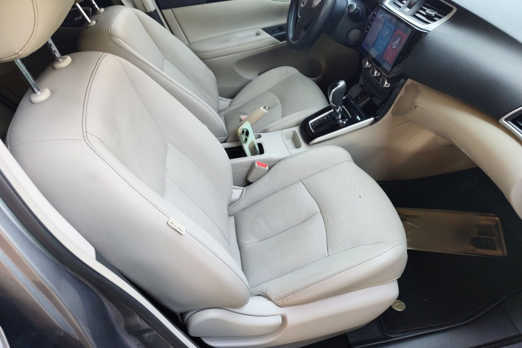 日产 轩逸 2016款 1.6XL  CVT尊享版局部细节41