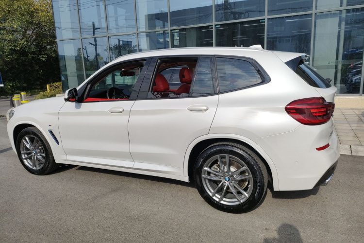 宝马X3 2020款 xDrive25i M运动套装车身外观4