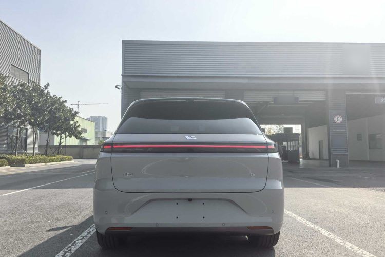 理想汽车 理想L6 2024款 Max车身外观6008