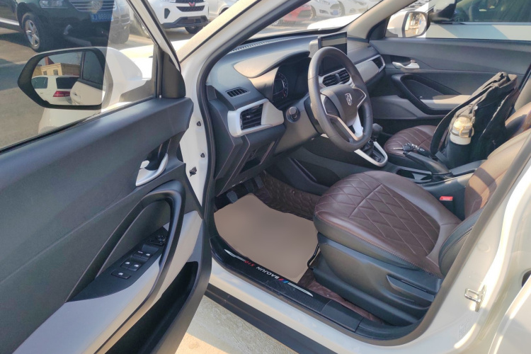 宝骏510 2021款 1.5L 手动劲享型中控内饰7003