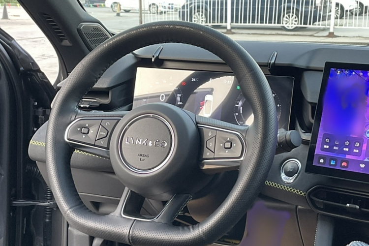 领克03 2023款 1.5TD DCT劲Pro局部细节13